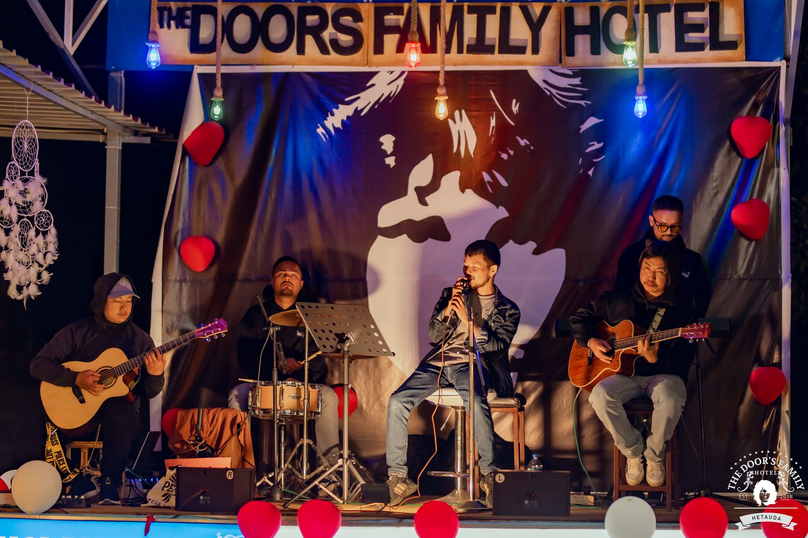 Live music on the garden stage